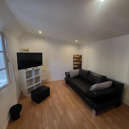 Pas Loin De La بيت ضيافة كانيو سور مير